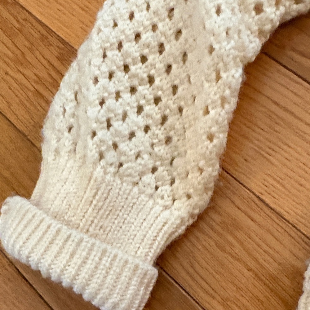 & Other Stories Cream Crochet Crewneck Sweater with Puff Shoulders - Picture 4 of 12